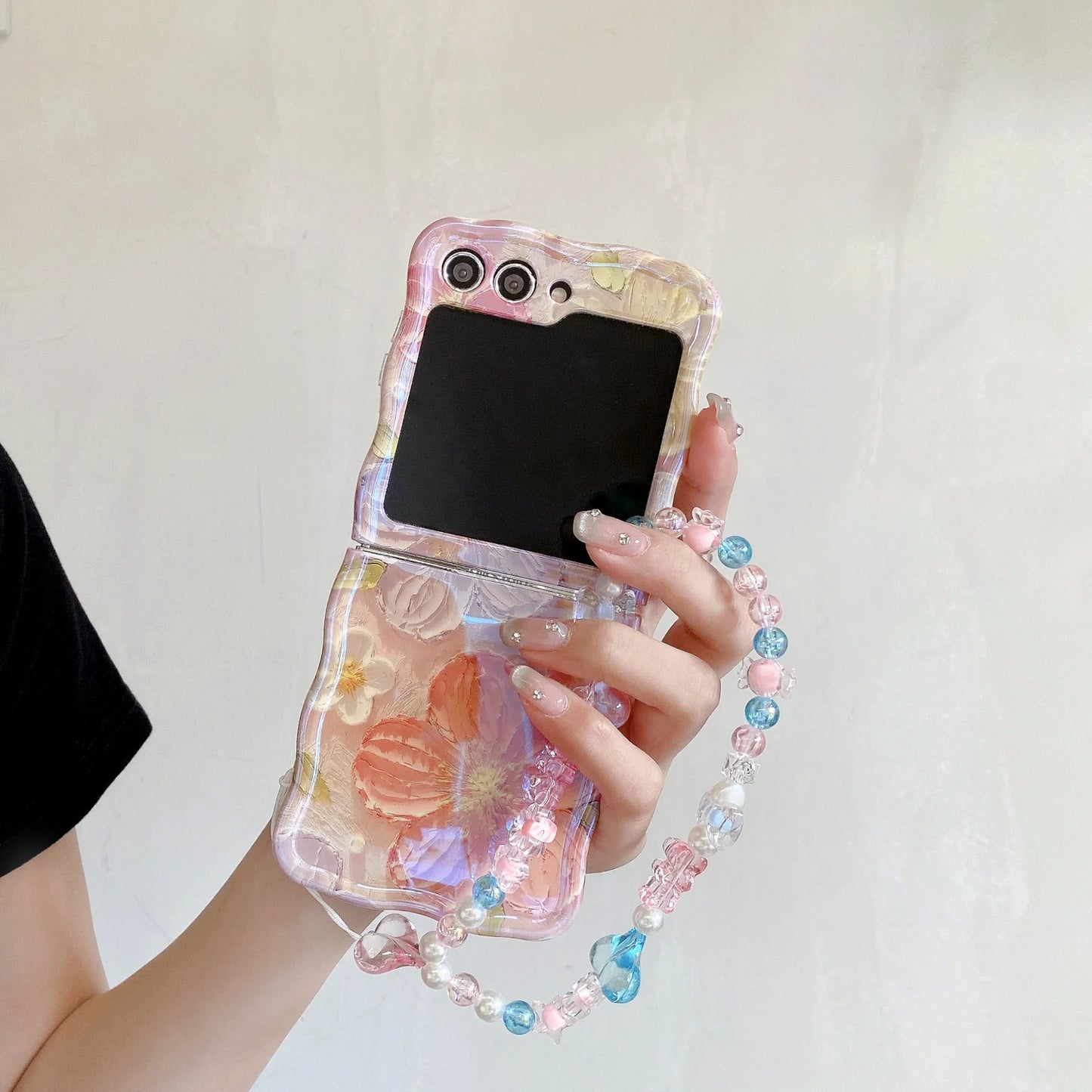 Artistic Camellia Blooms Case with Charm - Samsung