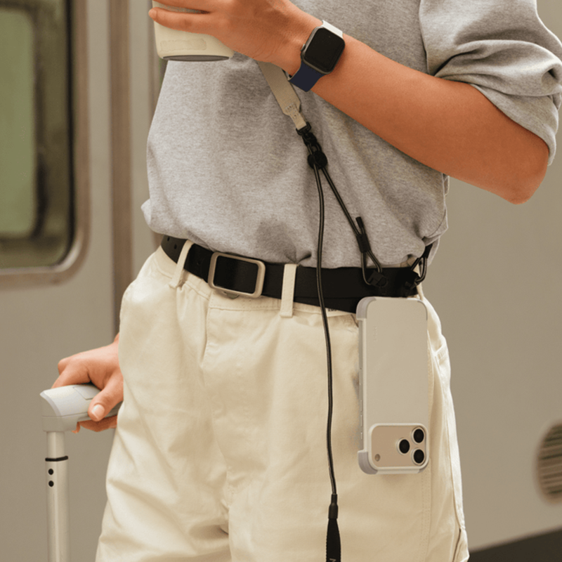 Coversly Frame MagSafe Case – iPhone 17/Pro/Pro Max