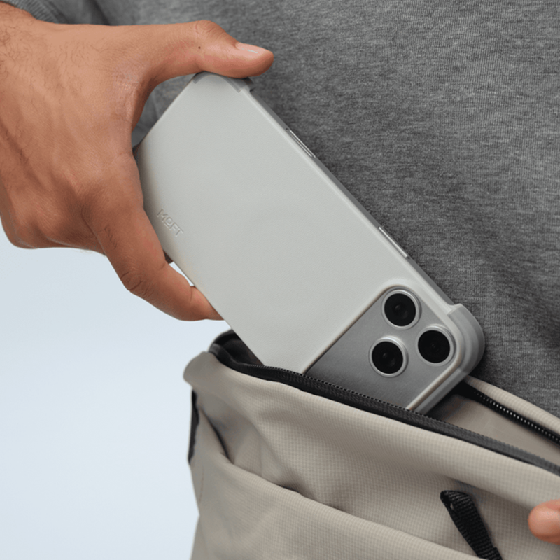 Coversly Frame MagSafe Case – iPhone 17/Pro/Pro Max